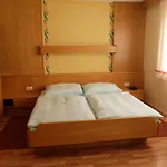 Gaestehaus Nocker *