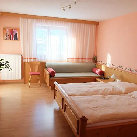 Gaestehaus Nocker Διαμέρισμα Ζέεφελντ